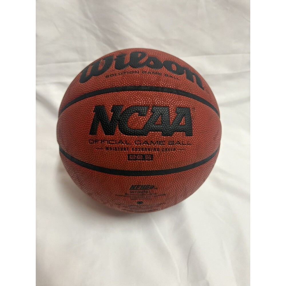 Wilson NCAA Solution Basketball Size 28.5"